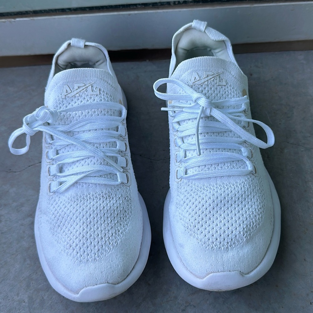 APL Women's TechLoom Breeze in white